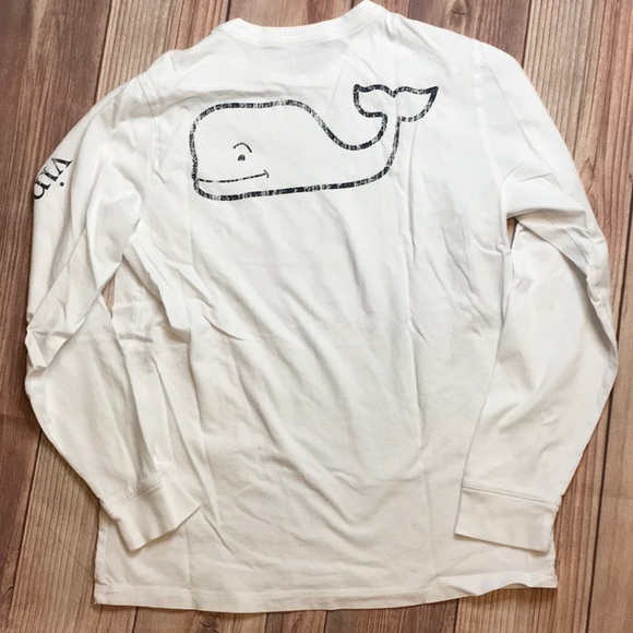 Vineyard Vines Whale Boys Long Sleeve Tee Shirt in White with Blue - Picture 1 of 5